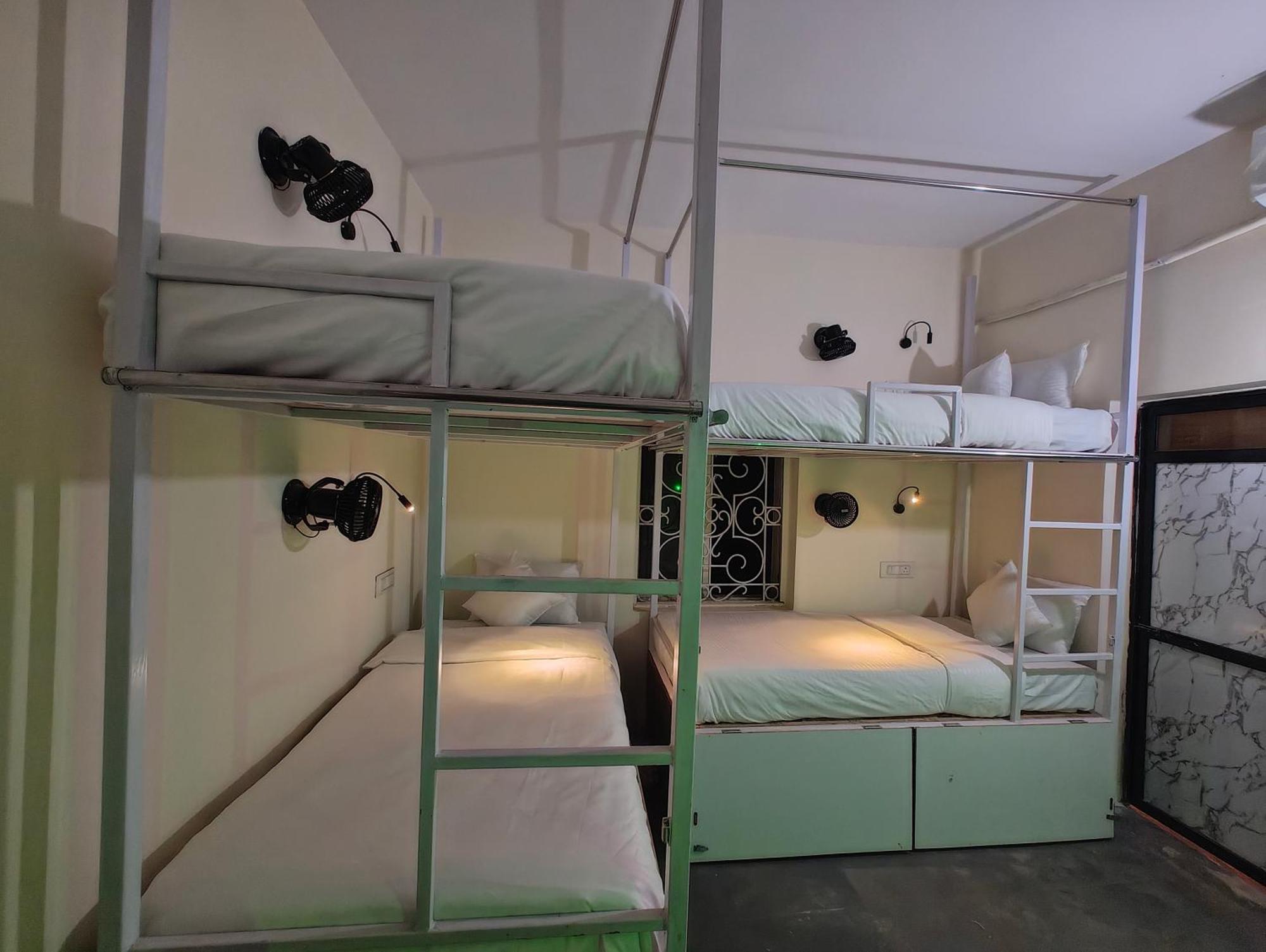 Hot - House Of Travellers, Vagator旅舍 外观 照片